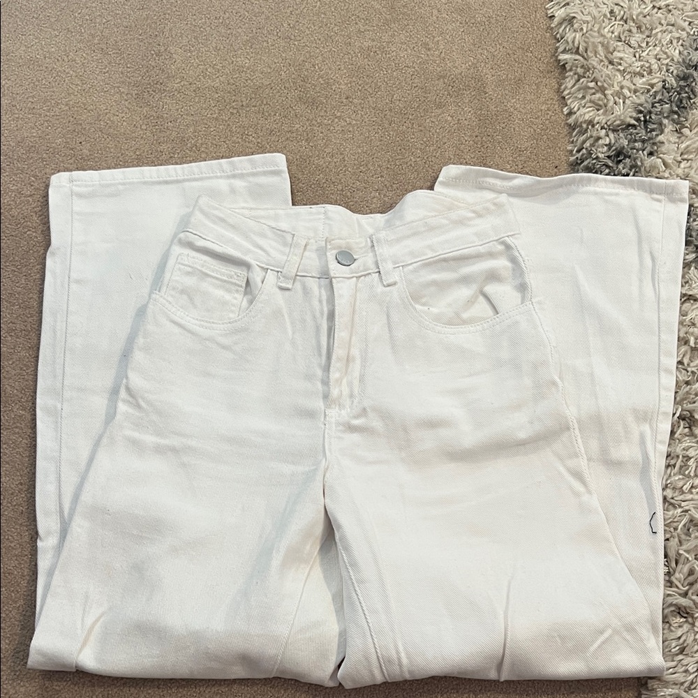 High-Rise White Wide-Leg Jean